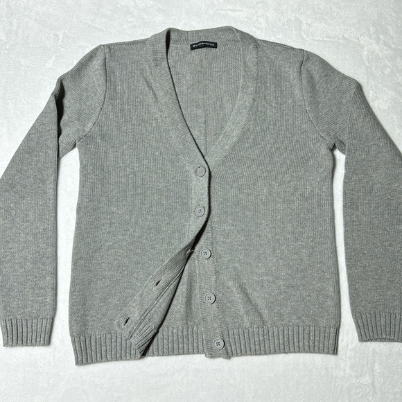 New without tags, Brandy Melville, Gray Cardigan - Picture 2 of 10